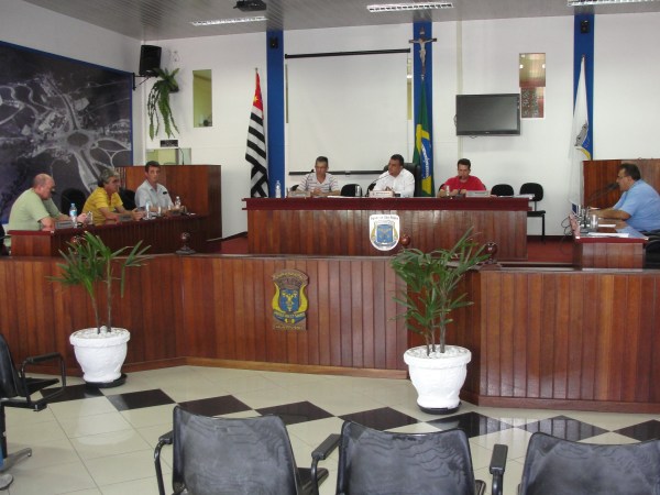 Imagem Vereadores presentes nas 25ª e 26ª Sessões Extraordinárias Selecione a Imagem